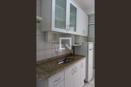 Apartamento à venda com 52m², 2 quartos e 1 vaga Apartamento à venda com 52m², 2 quartos e 1 vagaCozinha