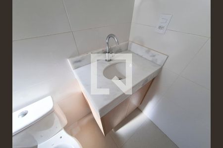 Banheiro de apartamento para alugar com 2 quartos, 56m² em Jardim São Paulo, São Paulo