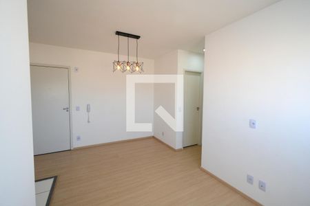 Sala de apartamento para alugar com 2 quartos, 41m² em Vila Marari, São Paulo