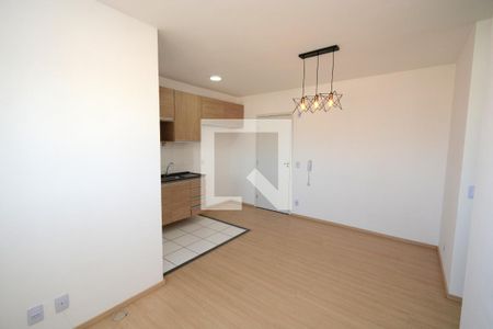 Sala de apartamento para alugar com 2 quartos, 41m² em Vila Marari, São Paulo