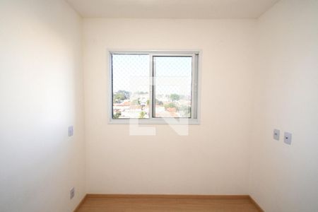 Quarto 1 de apartamento para alugar com 2 quartos, 41m² em Vila Marari, São Paulo