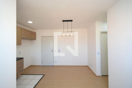 Sala de apartamento para alugar com 2 quartos, 41m² em Vila Marari, São Paulo