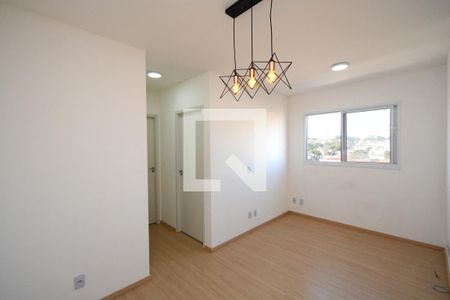 Sala de apartamento para alugar com 2 quartos, 41m² em Vila Marari, São Paulo