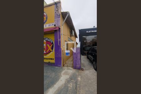 Casa para alugar com 30m², 1 quarto e sem vagaFachada + Plaquinha