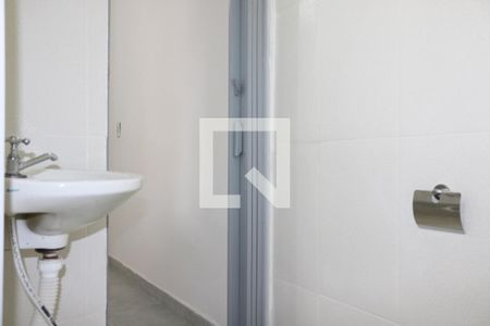 Banheiro de casa para alugar com 1 quarto, 30m² em Cerâmica, São Caetano do Sul