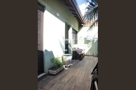 Casa à venda com 203m², 4 quartos e 4 vagasQuintal