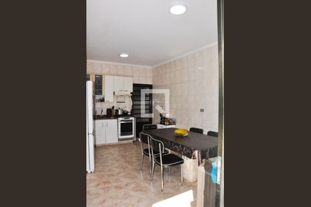 Casa à venda com 203m², 4 quartos e 4 vagasCozinha