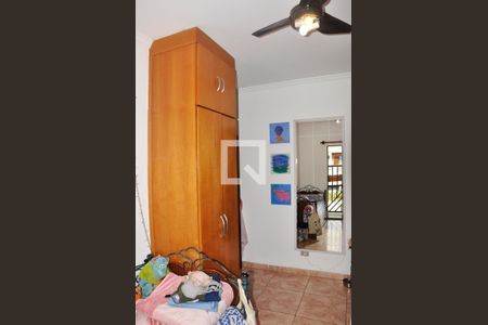 Casa à venda com 203m², 4 quartos e 4 vagasQuarto 02 com Varanda