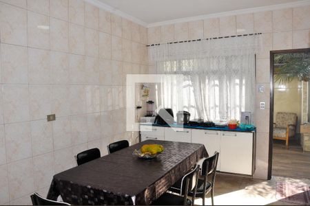 Casa à venda com 203m², 4 quartos e 4 vagasCozinha