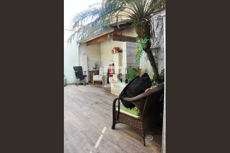 Casa à venda com 203m², 4 quartos e 4 vagasQuintal