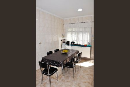 Casa à venda com 203m², 4 quartos e 4 vagasCozinha