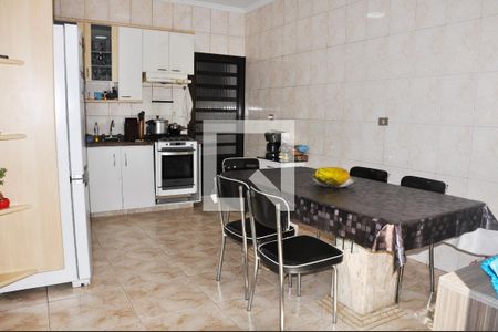 Casa à venda com 203m², 4 quartos e 4 vagasCozinha