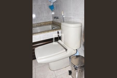 Casa à venda com 203m², 4 quartos e 4 vagasBanheiro Suíte