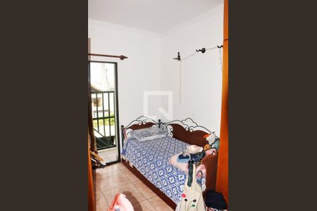 Casa à venda com 203m², 4 quartos e 4 vagasQuarto 02 com Varanda