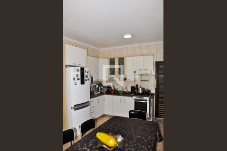 Casa à venda com 203m², 4 quartos e 4 vagasCozinha