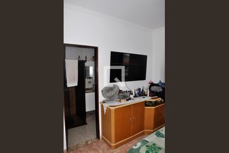 Casa à venda com 203m², 4 quartos e 4 vagasQuarto 01 Suíte e Varanda