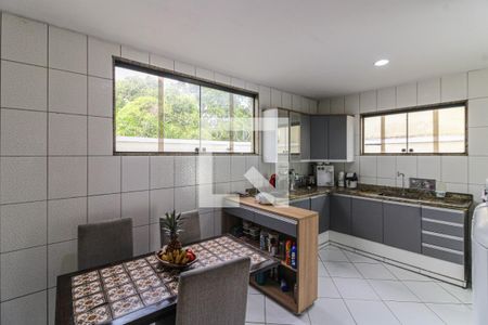 Casa de condomínio para alugar com 250m², 4 quartos e 4 vagas Casa de condomínio para alugar com 250m², 4 quartos e 4 vagasCozinha
