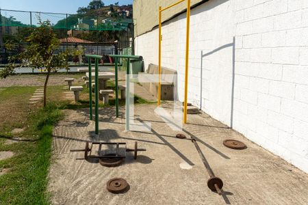 Apartamento para alugar com 45m², 2 quartos e 1 vagaÁrea comum - Aparelhos de ginástica