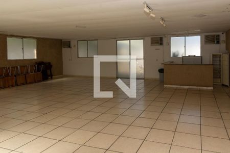 Apartamento para alugar com 45m², 2 quartos e 1 vagaÁrea comum - Salão de festas