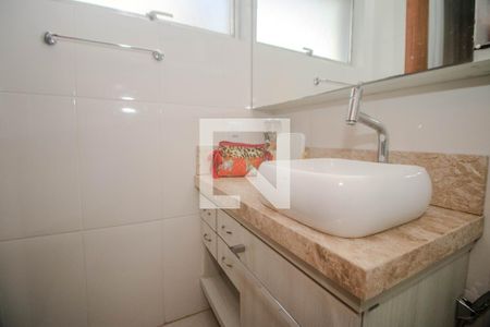Apartamento à venda com 144m², 4 quartos e 2 vagas Apartamento à venda com 144m², 4 quartos e 2 vagasBanheiro da Suíte 2