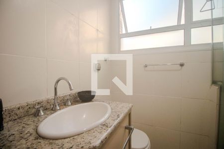 Apartamento à venda com 144m², 4 quartos e 2 vagas Apartamento à venda com 144m², 4 quartos e 2 vagasBanheiro Social