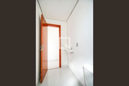 Apartamento para alugar com 46m², 2 quartos e sem vagaBanheiro