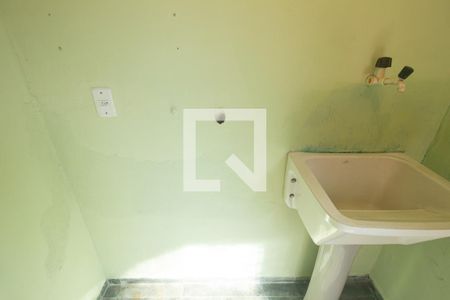 Casa para alugar com 54m², 1 quarto e sem vagaDetalhe da Área de Serviço