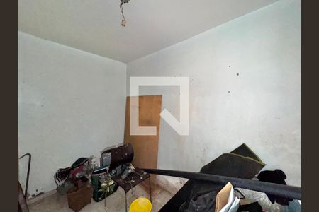 Casa de condomínio à venda com 182m², 4 quartos e 3 vagasÁrea de Serviço - Quarto