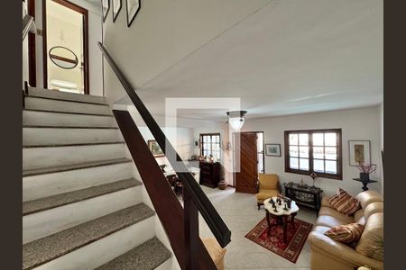 Sala de casa de condomínio à venda com 4 quartos, 182m² em Vargem Pequena, Rio de Janeiro