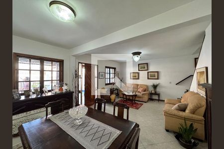 Sala de casa de condomínio à venda com 4 quartos, 182m² em Vargem Pequena, Rio de Janeiro