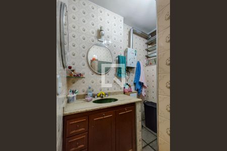 Apartamento à venda com 102m², 3 quartos e 1 vagaBanheiro Corredor