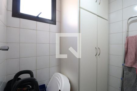 Apartamento à venda com 82m², 3 quartos e 2 vagasBanheiro de serviço