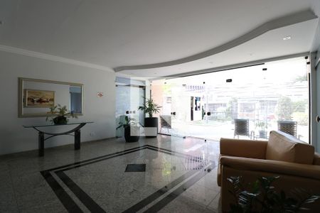 Apartamento à venda com 82m², 3 quartos e 2 vagasHall