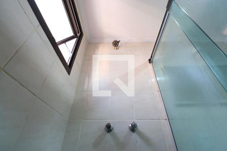 Apartamento à venda com 82m², 3 quartos e 2 vagasBanheiro da Suíte