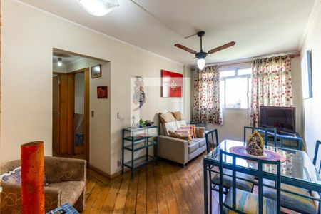 Apartamento à venda com 65m², 2 quartos e 1 vagaSala