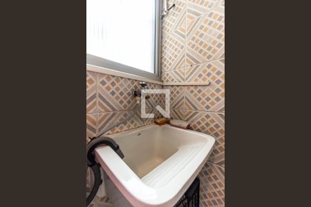 Apartamento à venda com 65m², 2 quartos e 1 vagaÁrea de Serviço