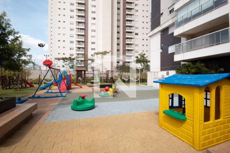 Apartamento à venda com 82m², 2 quartos e 2 vagasÁrea comum - Playground