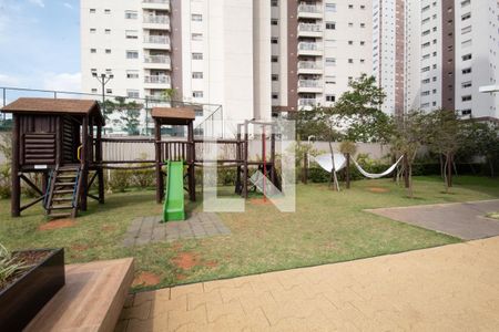 Apartamento à venda com 82m², 2 quartos e 2 vagasÁrea comum - Playground