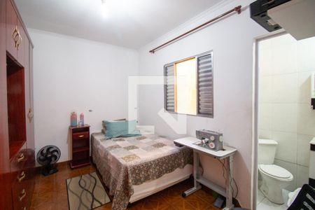 Casa à venda com 175m², 4 quartos e 2 vagas Casa à venda com 175m², 4 quartos e 2 vagasQuarto / suíte 1