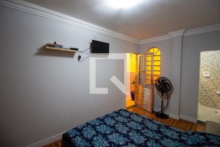 Casa à venda com 175m², 4 quartos e 2 vagas Casa à venda com 175m², 4 quartos e 2 vagasQuarto / suíte 2