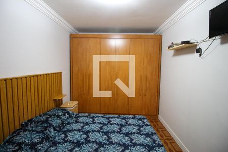 Casa à venda com 175m², 4 quartos e 2 vagas Casa à venda com 175m², 4 quartos e 2 vagasQuarto / suíte 2