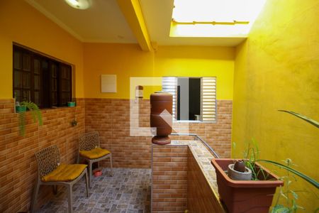 Casa à venda com 175m², 4 quartos e 2 vagas Casa à venda com 175m², 4 quartos e 2 vagasÁrea de Serviço 2