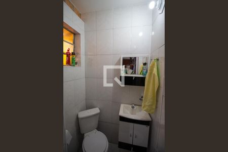 Casa à venda com 175m², 4 quartos e 2 vagas Casa à venda com 175m², 4 quartos e 2 vagasQuarto / suíte 1