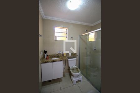 Casa à venda com 175m², 4 quartos e 2 vagas Casa à venda com 175m², 4 quartos e 2 vagasQuarto / Suíte 3