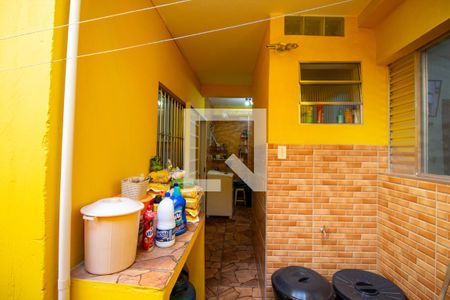 Casa à venda com 175m², 4 quartos e 2 vagas Casa à venda com 175m², 4 quartos e 2 vagasÁrea de Serviço