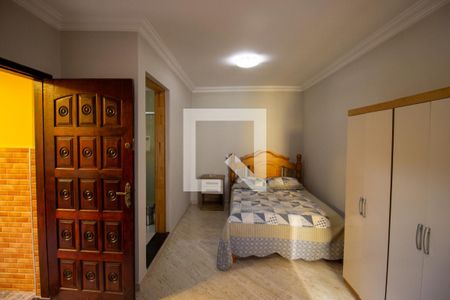 Casa à venda com 175m², 4 quartos e 2 vagas Casa à venda com 175m², 4 quartos e 2 vagasQuarto / Suíte 3