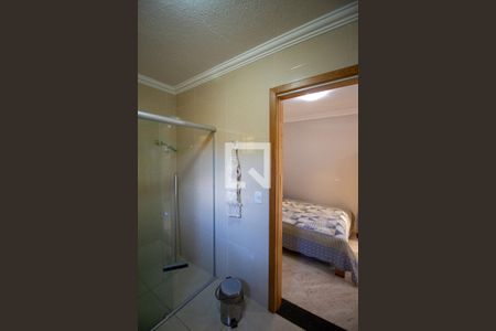 Casa à venda com 175m², 4 quartos e 2 vagas Casa à venda com 175m², 4 quartos e 2 vagasQuarto / Suíte 3