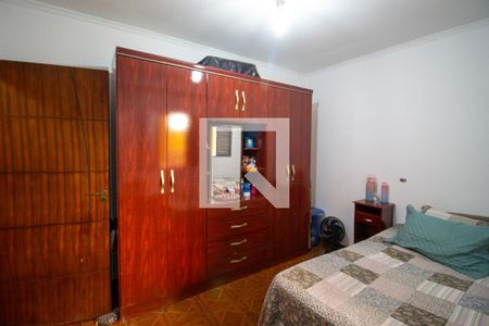 Casa à venda com 175m², 4 quartos e 2 vagas Casa à venda com 175m², 4 quartos e 2 vagasQuarto / suíte 1