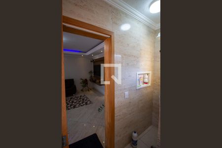 Casa à venda com 175m², 4 quartos e 2 vagas Casa à venda com 175m², 4 quartos e 2 vagasBanheiro