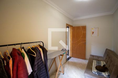 Casa à venda com 175m², 4 quartos e 2 vagas Casa à venda com 175m², 4 quartos e 2 vagasQuarto 4